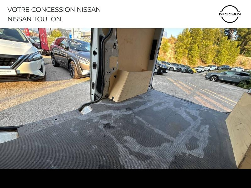 NISSAN NV300 Fg VUL d’occasion à vendre à TOULON chez PRESTIGE AUTOMOBILE (Photo 4)