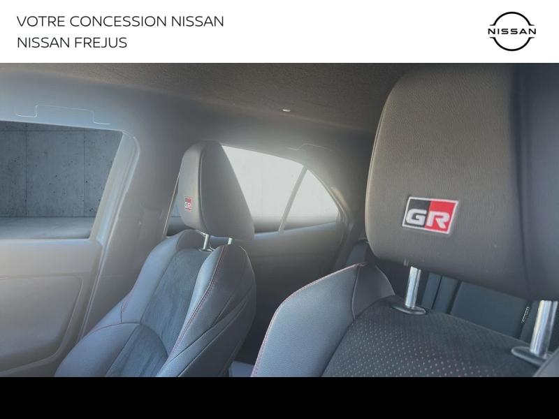 TOYOTA Yaris Cross d’occasion à vendre à TOULON chez PRESTIGE AUTOMOBILE (Photo 20)