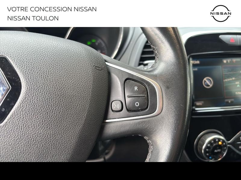 RENAULT Captur d’occasion à vendre à TOULON chez PRESTIGE AUTOMOBILE (Photo 15)