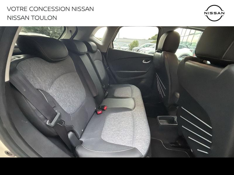 RENAULT Captur d’occasion à vendre à TOULON chez PRESTIGE AUTOMOBILE (Photo 19)